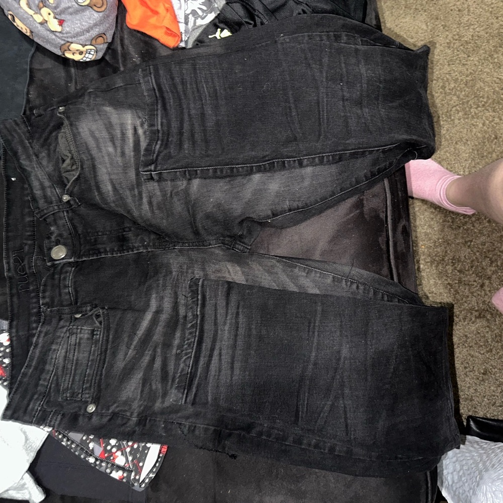 Rue21 Black Relaxed Jeans with Matte Finish